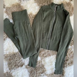 No Boundaries workout set